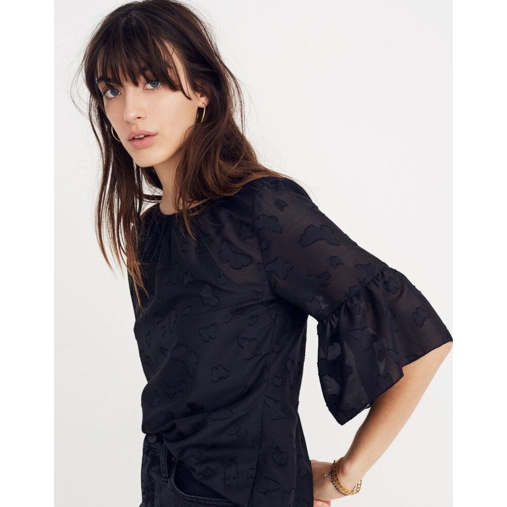 Madewell Butterfly-Jacquard Ruffle Top in True Black size medium